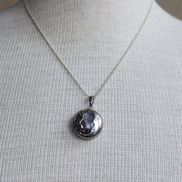 Silver Amythyst Moon Pendant on Sterling ballchain necklace - Picture 2 of 4